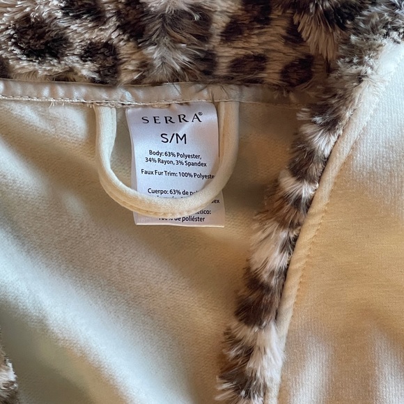 Serra Robe - Picture 6 of 11